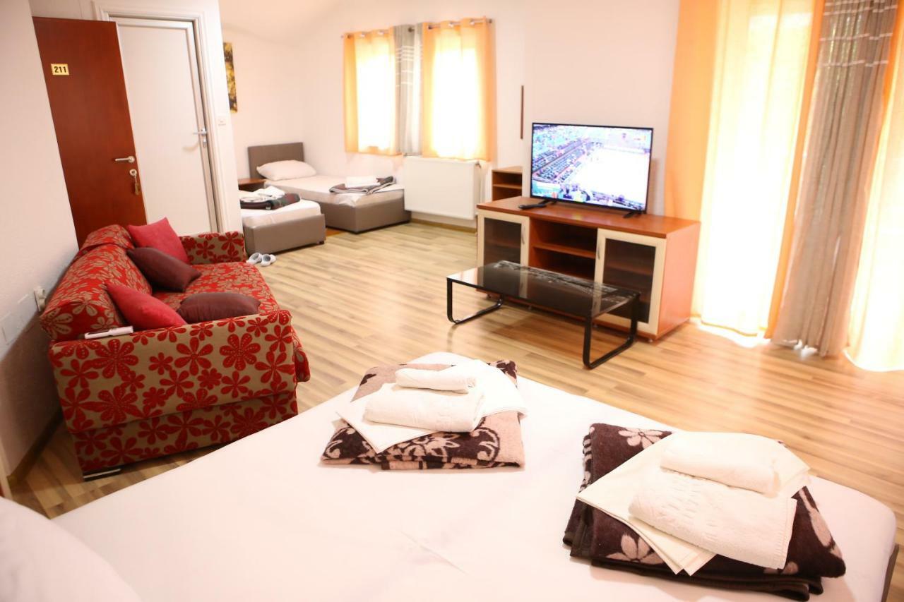 Hotel&Spamontenegro Rivijera Veles Buitenkant foto